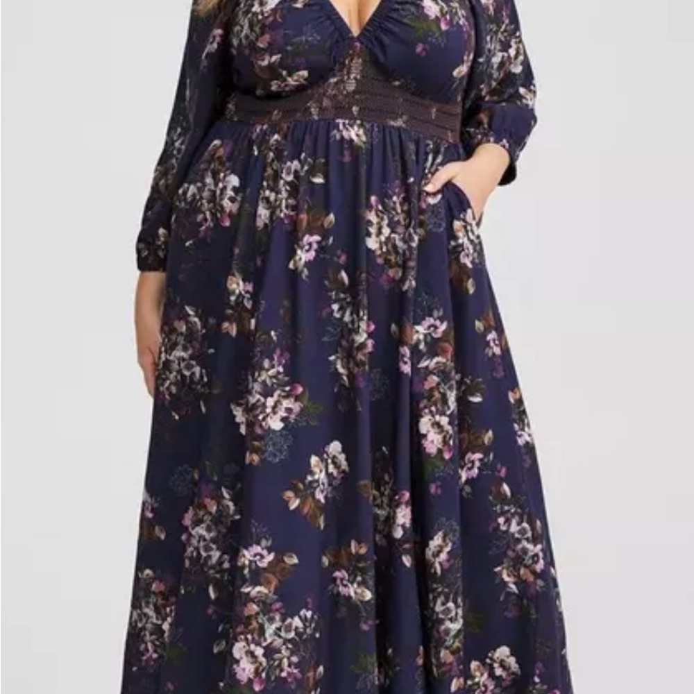 Torrid Floral 3/4 sleeve length Maxi Dress with pockets